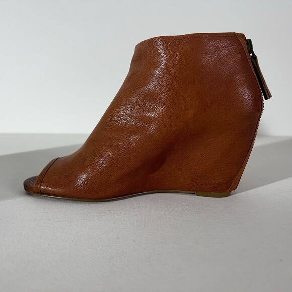 Nine West : Blaze Cognac Leather Open-Toe Wedge Ankle Booties : 5 1/2 - Picture 2 of 10
